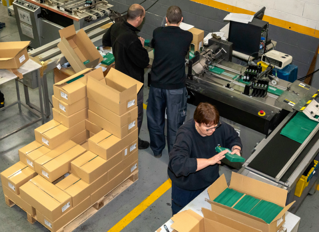 Empaquetado de sobres electorales - Meydis