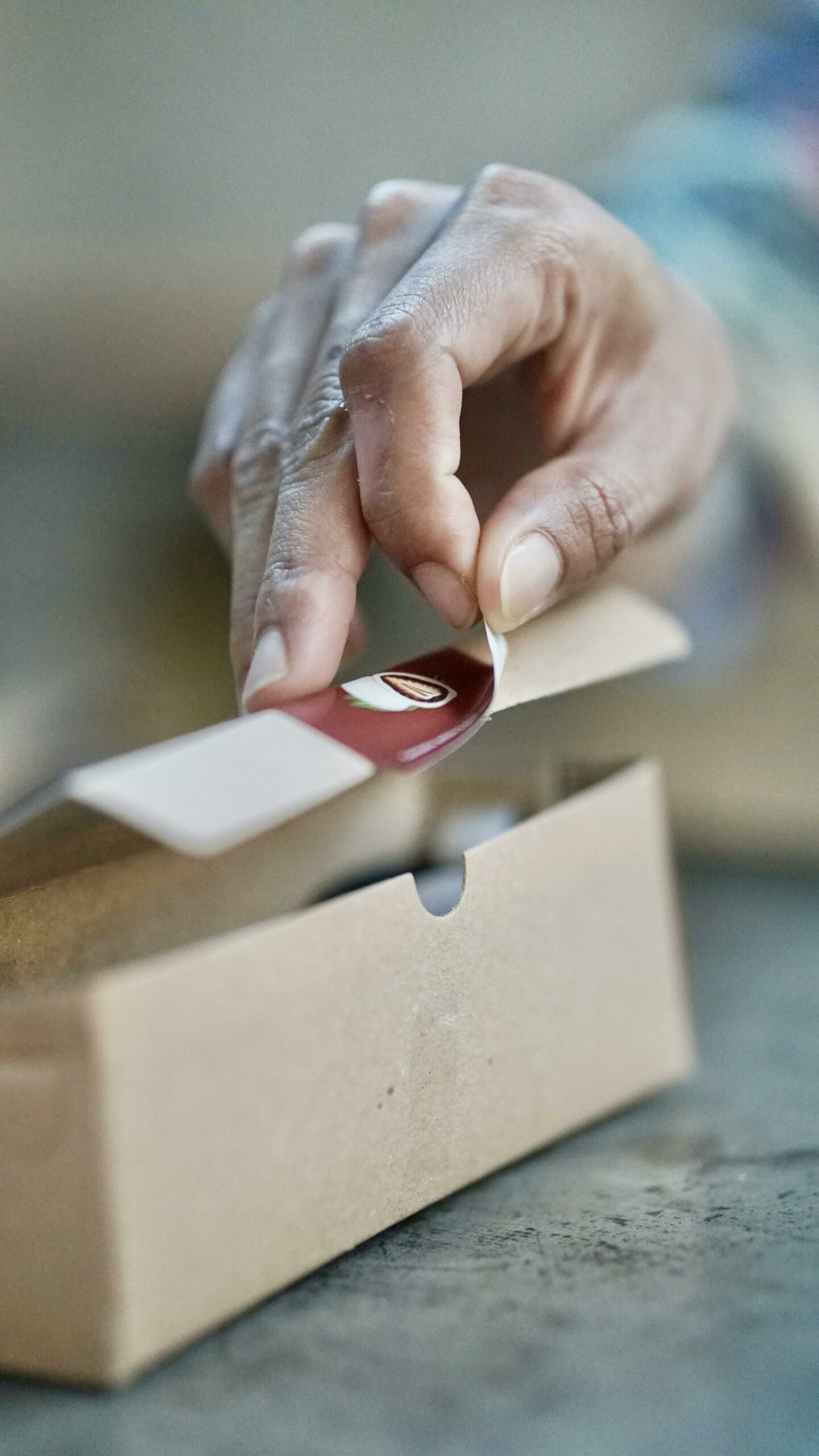 Picking y packing en logística: diferencias, procesos y ejemplos